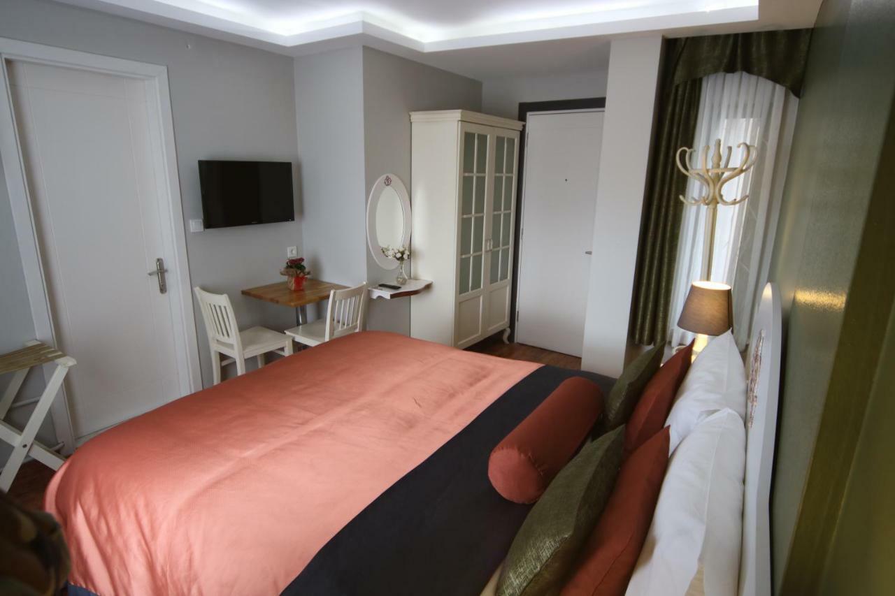 Away Hotel Истанбул Екстериор снимка