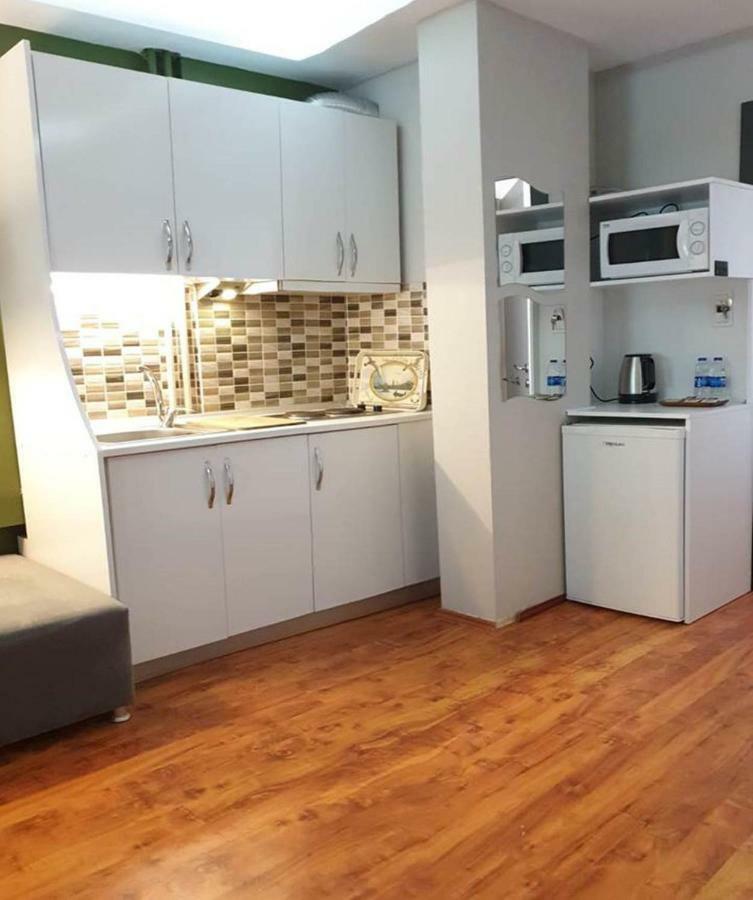 Away Hotel Истанбул Екстериор снимка